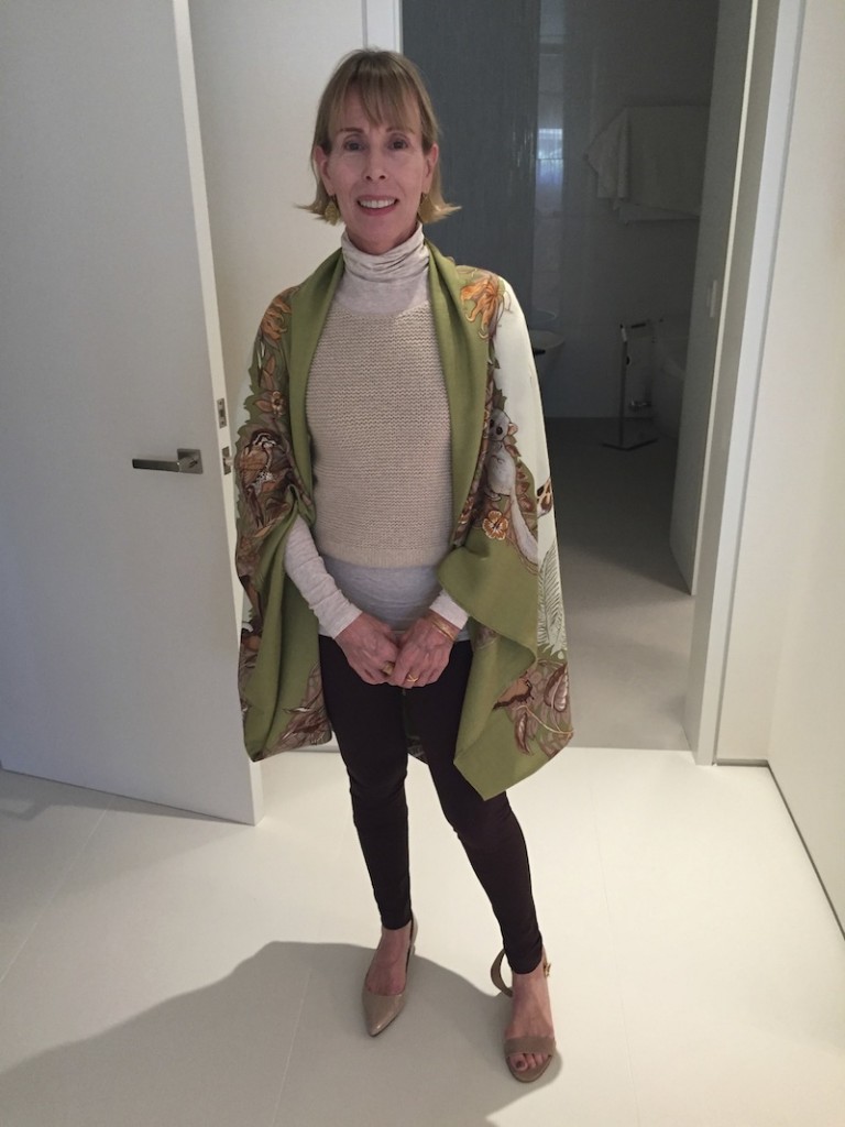 “Alberta Ferretti” S/S Knit Sweater Top, Light Weight Cream Turtle Neck, “Two by Vince Camuto” Brown Leggings