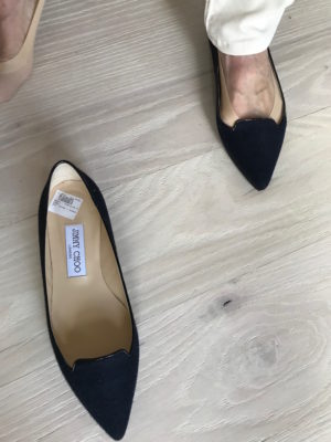 jimmy choo navy blue pointy toe flats