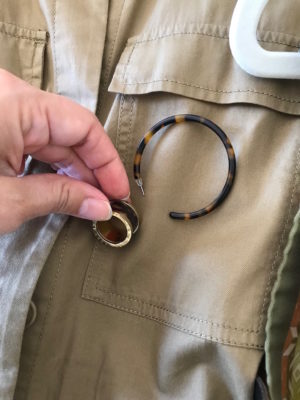 tortoise hoop earrings, tortoise and gold ring