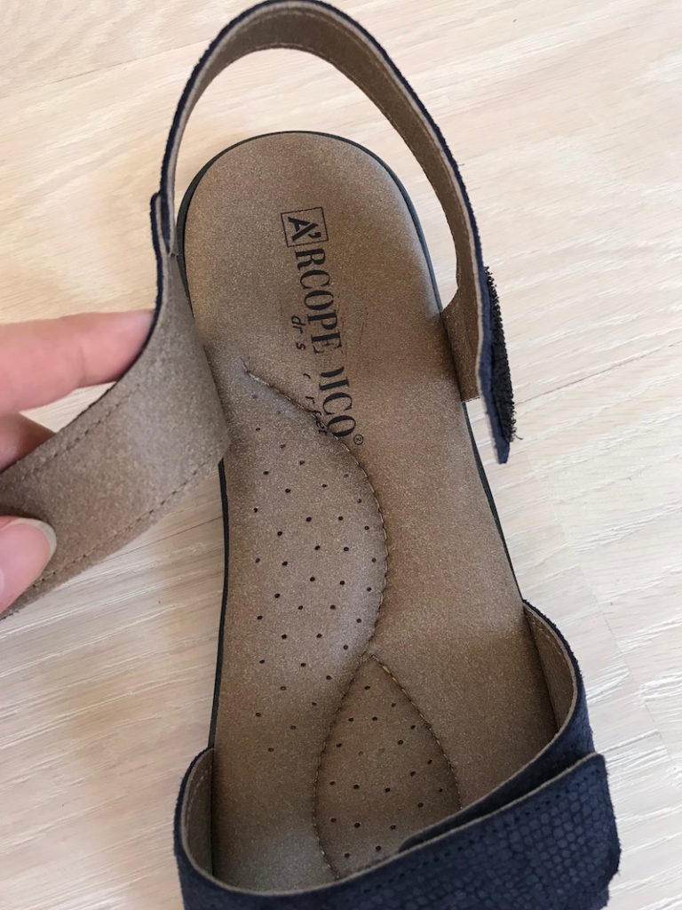 arcopedico navy blue sandals