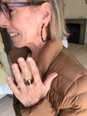 tortoise hoop earrings, tortoise ring