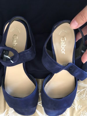 gabor navy blue suede heeln sandals