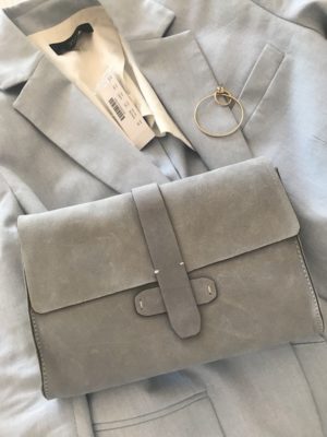 light grey suede clutch, gold circle drop earrings