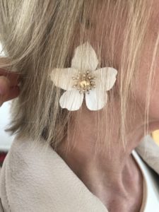 white and gold flower earrings